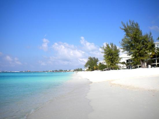 Sunshine Luxurious Villa:4 Mins Walk From Beach Flic en Flac Екстер'єр фото