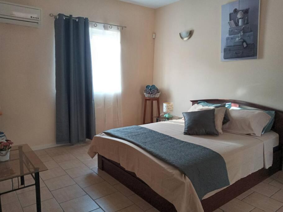 Sunshine Luxurious Villa:4 Mins Walk From Beach Flic en Flac Екстер'єр фото